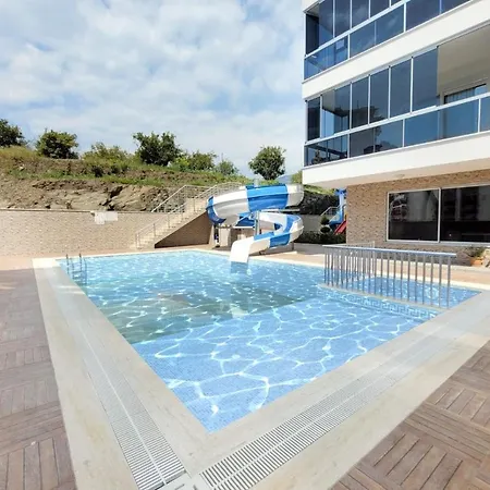 Sky Hill Alaiye Appartement