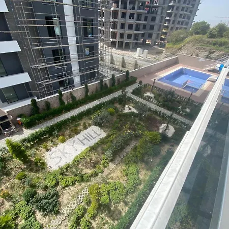 Sky Hill Alaiye Appartement