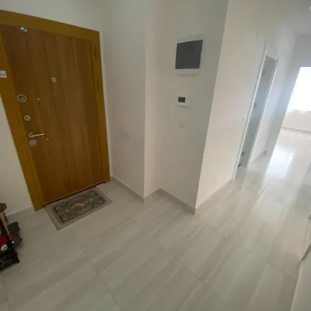 Apartment Sky Hill Alaiye *
